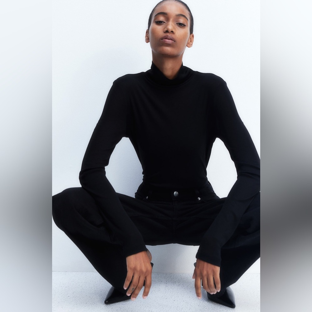 H&M Ribbed Turtleneck